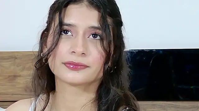 AleciaNoah online show from 6, 4, 2026