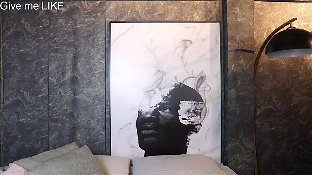 Mia and Belmonth online show from 10, 4, 2026