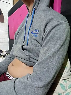 Sophia Noah online show from 1, 3, 2026