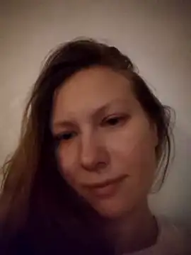 August Shine online show from 1, 4, 2026