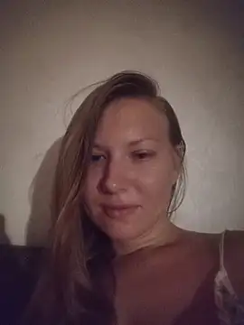 August Shine online show from 11, 6, 2026