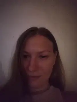 August Shine online show from 22, 5, 2026