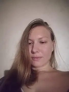 August Shine online show from 10, 6, 2026