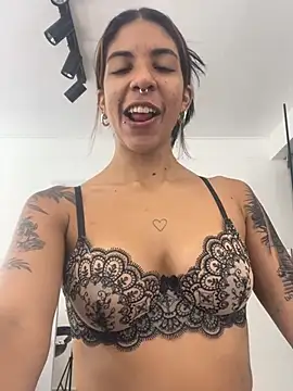 VioletaHills  online show from 27, 5, 2026