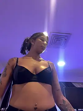VioletaHills  online show from 22, 5, 2026