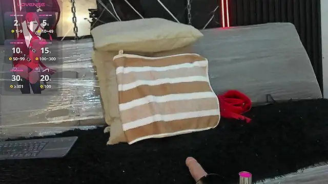 Megan Duskk online show from 4, 4, 2026