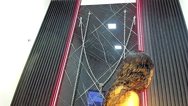 Megan Duskk online show from 11, 5, 2026