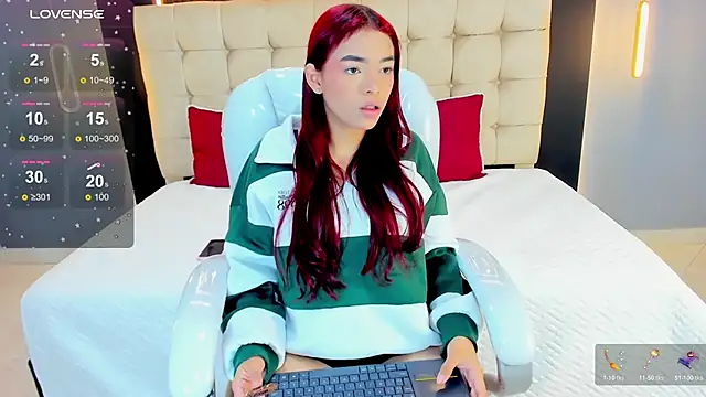 Zoee cute  online show from 5, 3, 2026