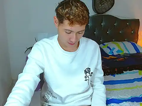  Santi2 online show from 7, 4, 2026