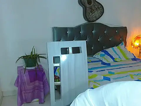  Santi2 online show from 5, 4, 2026