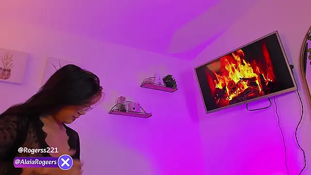 AlaiaRogers online show from 20, 3, 2026