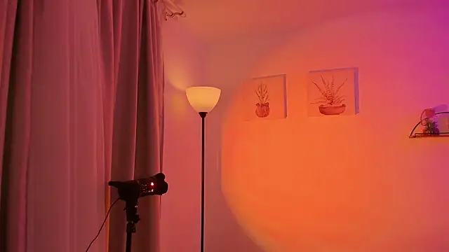 AlaiaRogers online show from 14, 5, 2026
