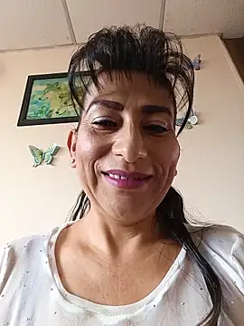 Lucia Rios online show from 18, 5, 2026