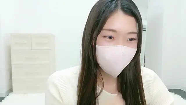 Snapshot of namaikachan_v chatting on 17, 3, 2026 namaikachan v online show from 17, 3, 2026