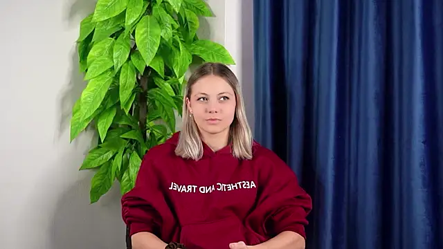 VeniceMoock online show from 4, 3, 2026