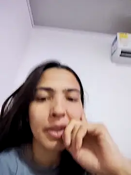 Snapshot of allyson-cute03 chatting on 1, 3, 2026 allyson-cute03 online show from 1, 3, 2026