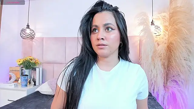 alejandra  garcia online show from 21, 6, 2026