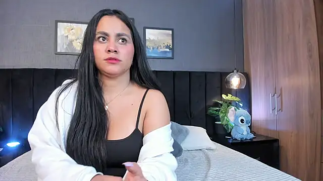 alejandra  garcia online show from 5, 7, 2026