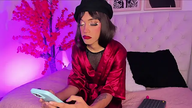 Liz Hills online show from 21, 4, 2026