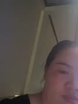 Snapshot of E-ll-A01 chatting on 2, 3, 2026 E-ll-A01 online show from 2, 3, 2026