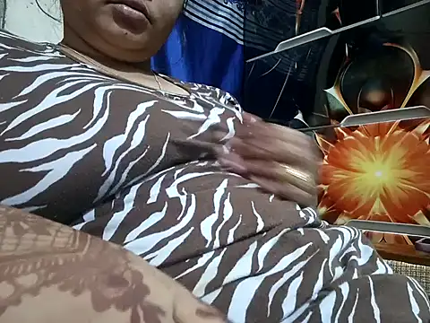 hot- girls online show from 22, 3, 2026