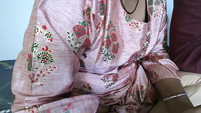 Snapshot of Miss_Sanika chatting on 26, 6, 2026 Miss Sanika online show from 26, 6, 2026