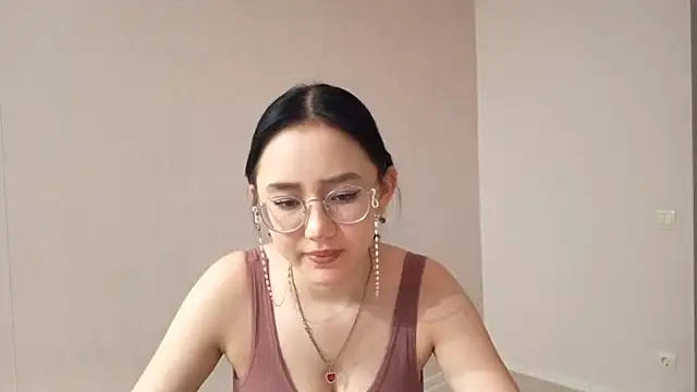 SolvedGlobe online show from 3, 4, 2026