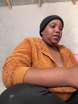 friendlybitch22 online show from 19, 5, 2026