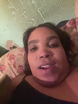 friendlybitch22 online show from 28, 4, 2026