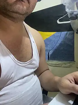Daddyfuck 01 online show from 28, 4, 2026