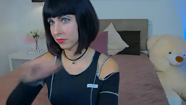 HeidieRaven online show from 9, 3, 2026