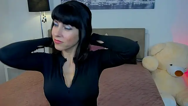 HeidieRaven online show from 14, 4, 2026