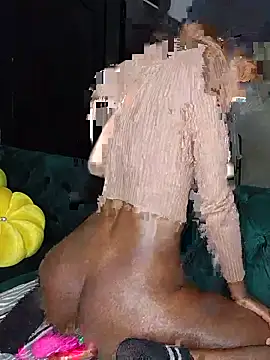 Latoya01 online show from 29, 5, 2026