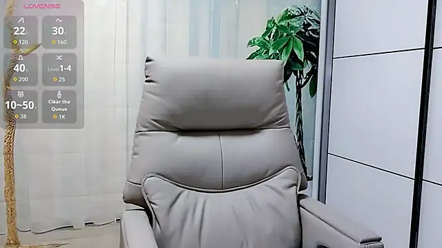 Snapshot of Naomi_NN chatting on 18, 7, 2026 Naomi NN online show from 18, 7, 2026