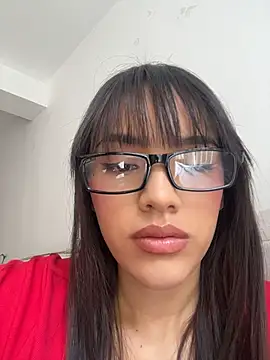 Snapshot of Mia-villalobos chatting on 8, 7, 2026 Mia-villalobos online show from 8, 7, 2026