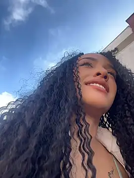 Snapshot of Mia-villalobos chatting on 24, 7, 2026 Mia-villalobos online show from 24, 7, 2026