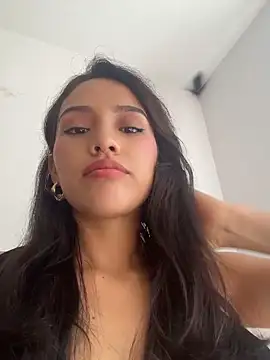 Snapshot of Mia-villalobos chatting on 18, 6, 2026 Mia-villalobos online show from 18, 6, 2026