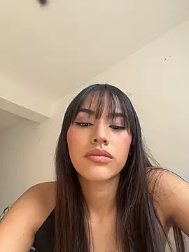 Snapshot of Mia-villalobos chatting on 10, 7, 2026 Mia-villalobos online show from 10, 7, 2026