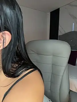 Lisabrown 23 online show from 7, 4, 2026