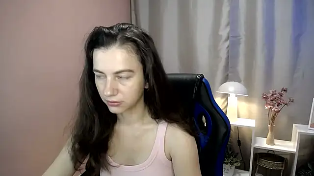 Snapshot of MistyBree chatting on 20, 7, 2026 MistyBree online show from 20, 7, 2026