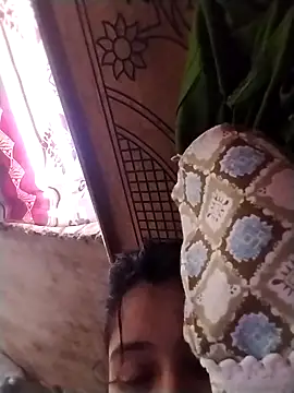 Snapshot of Hottie__baby chatting on 1, 3, 2026 Hottie baby online show from 1, 3, 2026