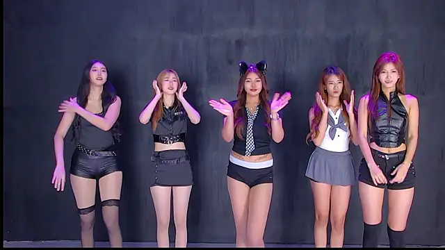 Snapshot of Rebel-Stage chatting on 1, 3, 2026 Rebel-Stage online show from 1, 3, 2026