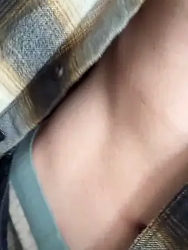 Snapshot of yoichi_y chatting on 4, 3, 2026 yoichi y online show from 4, 3, 2026