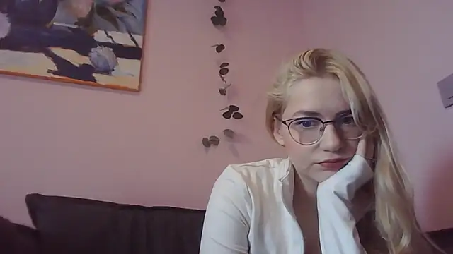 Kiss To Remember online show from 18, 3, 2026