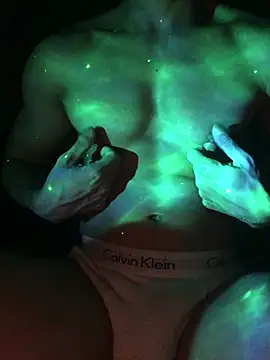 Snapshot of exhibition08 chatting on 2, 3, 2026 exhibition08 online show from 2, 3, 2026