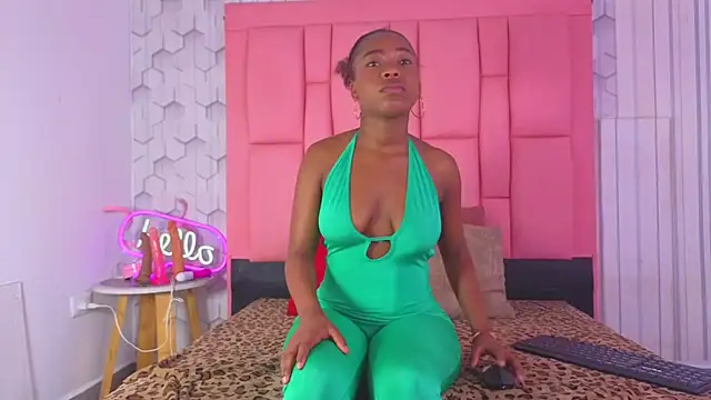 ashlleyray online show from 24, 3, 2026