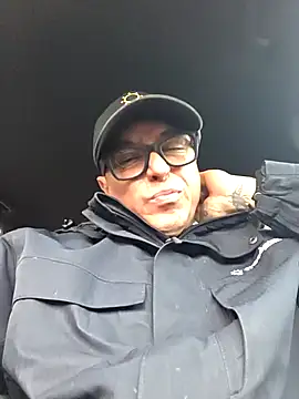 Snapshot of DoggiiDick chatting on 2, 3, 2026 DoggiiDick online show from 2, 3, 2026