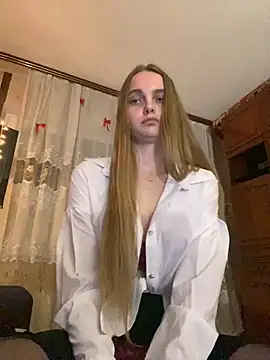 LunaVey online show from 12, 6, 2026