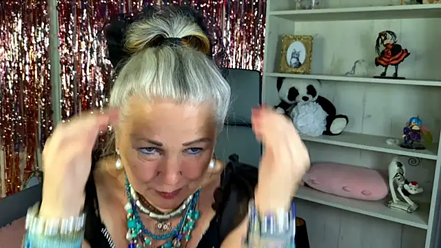 LilaMaharani online show from 11, 6, 2026