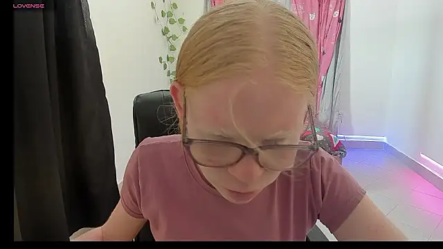 Albingirl online show from 28, 3, 2026